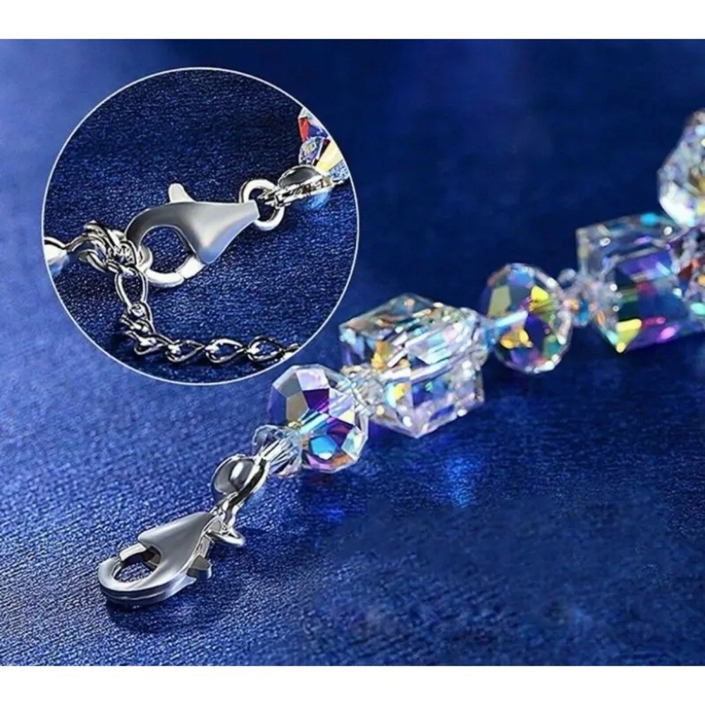 Austrian Crystal Sparkling White Gold Finish Bracelet - Picture 4 of 4